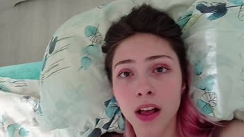 Lexis CM's Morning Pick-Me-Up: A Sizzling Teen (18+) Blowjob