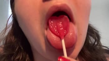 Buttherflyyy's Stepdaughter Shares Her Dirty Little Secret