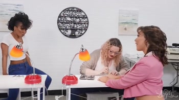 Emma Rose Stuns Demi Sutra at the Salon with Her Enormous Trans Cock