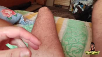Leksa Biffer Wakes Up Her Boyfriend With Morning Sex