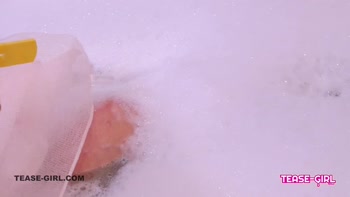 Cute Teen (18+) Brunette's Scorching Solo Session