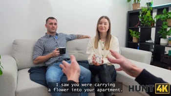 HUNT4K. Just a flower bouquet and Amalia Davis suck your cock!