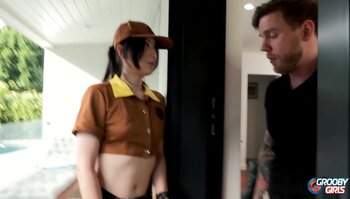 Zia Cristal's Steamy Bareback Anal Ride & Blowjob