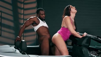 Leah Hayes Gets Raw And Worshiped By Denzel In Scorching Interracial Trans Encounter