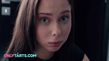 Stepdaughter gets anal sex from big hung stepfather
