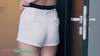 Stepdaughter gets anal sex from big hung stepfather