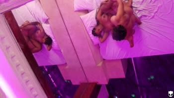 Khalessi69's Beachy Keen Scissoring Session in Real Amateur HD