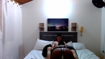 my wife is very hot sucking my penis and makes me come in her mouth