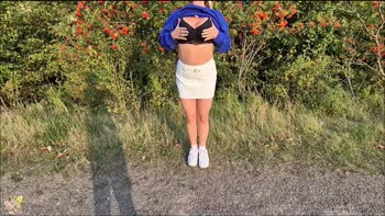 JuicyAmateurTits' Wild Forest Fling: Pants-Free Teen (18+) Fucked Hard Outdoors!