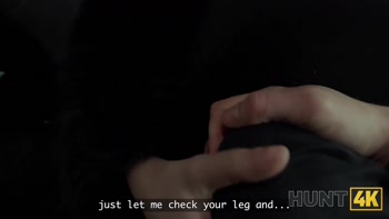 HUNT4K. Sex with a hot woman is the best leg treatment