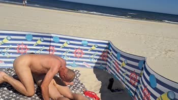 Laluna-Love's Wild Beachside Romp: Stepsister Seduction