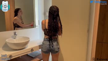LuenOk's Argentine Anal Adventure: Big Booty Toy Play