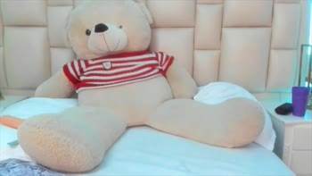 AngieStar69's Sultry Colombian Redhead Solo Show