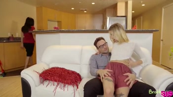 Alex Legend Fucks Innocent Stepdaughter Haley Reed