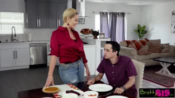 Step Sis"I'm fucking you now! I need it for my art!" S20:E9