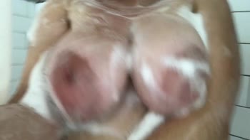 Sarah Rydes' Soapy Shower Seduction: Big Ass Bouncing & Boobs
