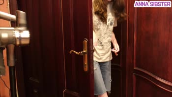 Anna Sibster - Anna's Naughty Roommate Surprise: Caught POV Creampie Roleplay