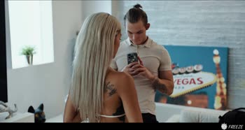Veronica Leal's Yoga Freeze: Celebrity Babe Seduced by the Lens