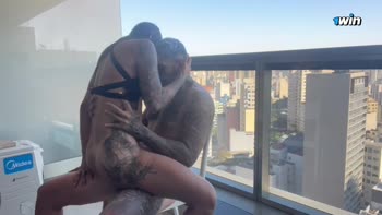 Resisting the Heights of Passion: Feline Sex and Big Ass Delights
