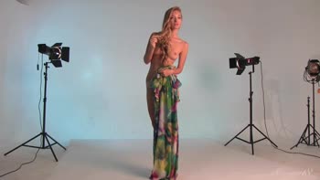 Stunning Russian Teen (18+)'s Exclusive BTS Photoshoot