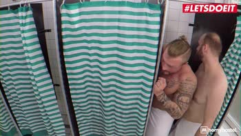 Angel Wicky's Sensual Surprise Threesome in the Shower
