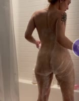 BrooklynWolfe's Tight Tease: Extreme Close-Up Strip Show