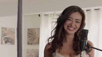 Chloe Surreal's Blind Date Turns Steamy With Max Fills