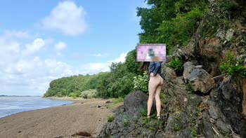 MissPopa's Risky Beach Adventure: Flashing Ass & Running Naked