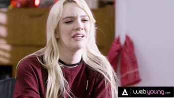 Kenna James Seduces Kristen Scott in Steamy College Lesbic Adventure