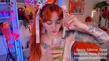 Sabrina_Great - Sabrina's Sassy Matcha Moment: 60FPS Solo Delight