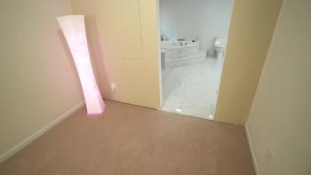 Brooke Tilli's Sis-Mistake: Glory Hole Cheating Blow Job