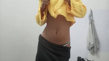 Desi Girl's Lazy Day Squirt Fest with desi_girl23