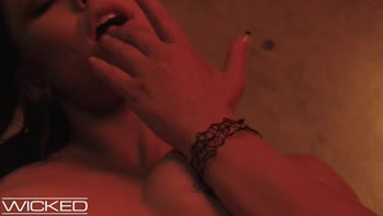 Aidra Fox Can't Resist a Massive Cock in Steamy Reality XXX