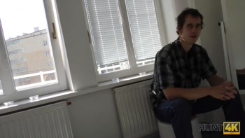 HUNT4K. Boy receives cash for girlfriend's sex with mature neior