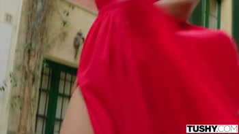TUSHY Anal-loving Apolonia ditches BF for modelling career
