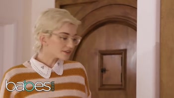 Skye Blue's Unholy Tryst: A Nerdy Blonde's Bathroom Bo Bang