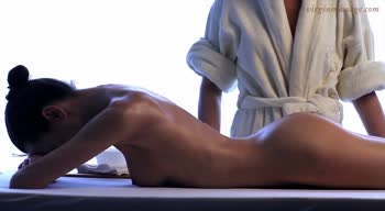 Vika's Virgin Massage Awakening