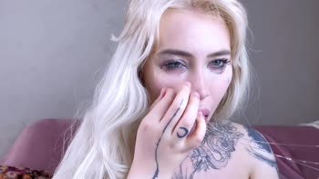 Peachgardensofficial's Step Sis Craves Face-Fucking Frenzy