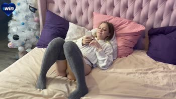 Montanasvibe's Horny Step Sis Unwinds after School