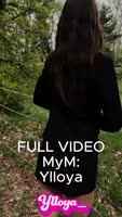Miss_Ylloya's Raunchy Park Flash & Blowjob