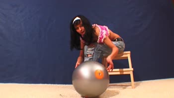 Skinny Seductress: Petite Hottie Struts Her Sexy Stuff