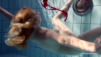 Lucie's Sizzling Underwater Solo Show