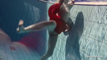 Lucie's Sizzling Underwater Solo Show