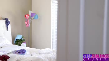 Alexa Grace's Stepbrother Caught Her Masturbating, Then Joined In - 15 Min