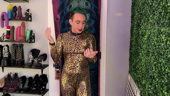 iwillbeyourmuse - Muse's Secret: Unveiling the Feline Fantasy