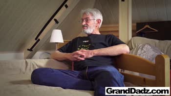 Granddad's Therapy Session: Rebel Lynn Teaches an Old Man New Tricks