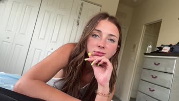 Macy Meadows Squirts Away My Blues with Step Sis Scott Stark
