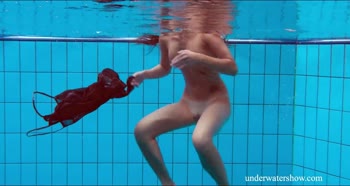 Nata Szilva's Underwater Seduction: Petite Perfection