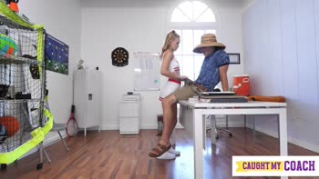 Khloe Kingsley's Cheerleader Challenge: Sucking Cock & Turning On Bruce Venture