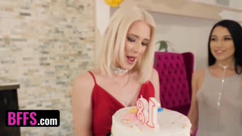 Filthy Rich's Fat Cock Spreads Joy Among BFFs Scarlett Mae, Alex Coal & Jessie Saint